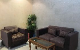 بيت الزائر للشقق المخدومة - إقتصادي Bayt Al Zair for serviced apartments - Economy